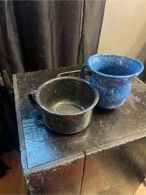 Speckled Enamelware Mug Set - Black and Blue
